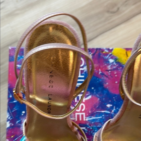 Vintage Chinese Laundry Women's Pink, Pastel and Gold Strappy High Heels Size 8 - Picture 15 of 16